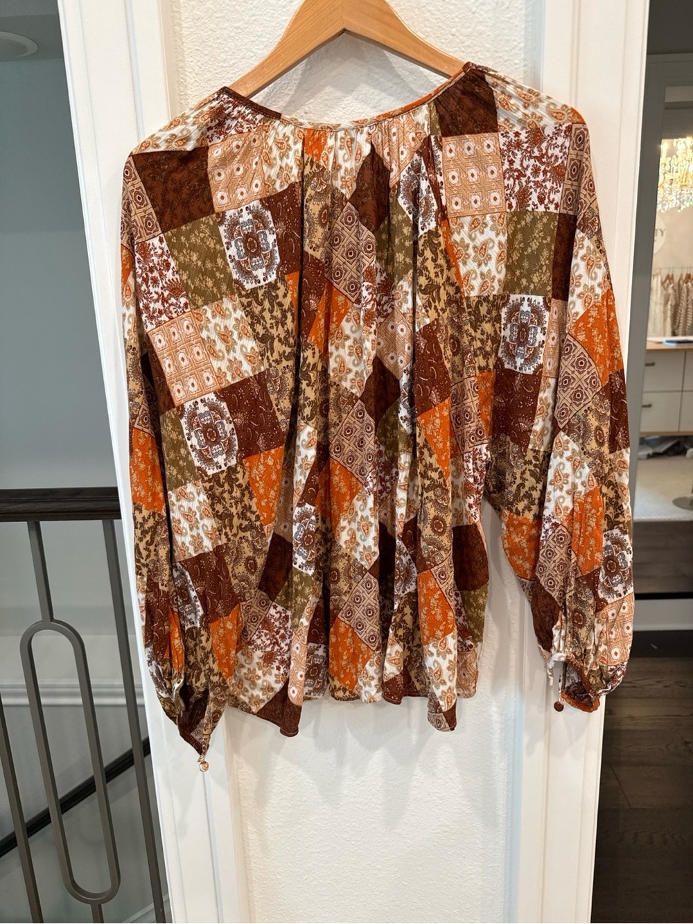 Dress Forum Los Angeles Patchwork Boho Peasant Blouse Size Small NWT - Picture 4 of 4